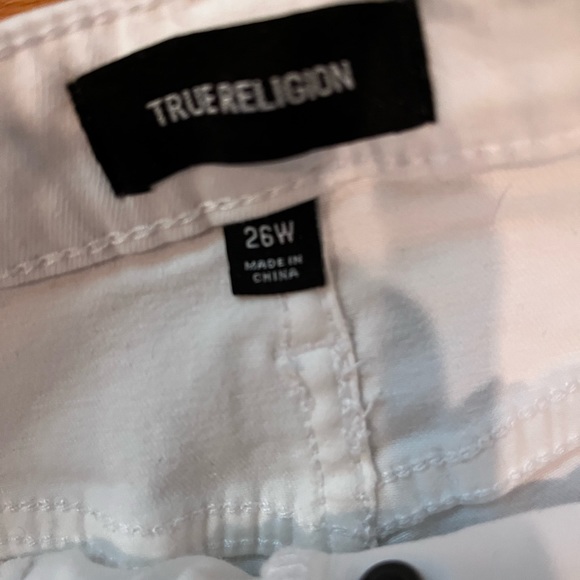 True Religion button fly white distressed jeans; excellent preowned condition;26 - Picture 4 of 6